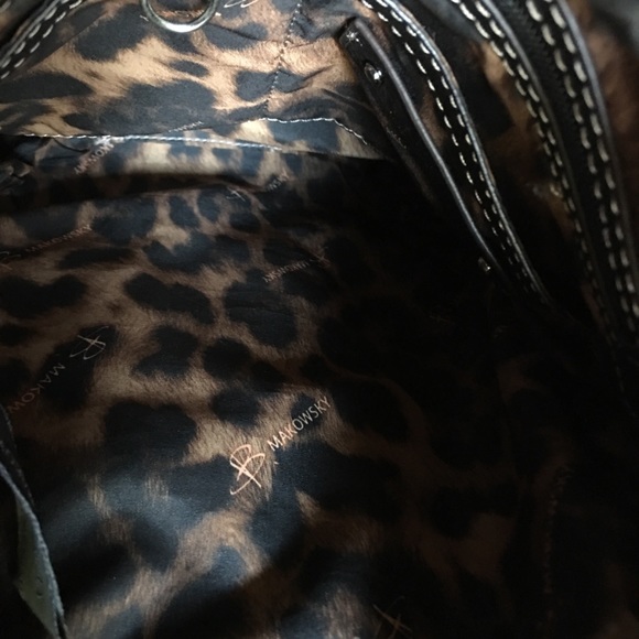 B.Makowsky Crossbody/Shoulder - Picture 5 of 8